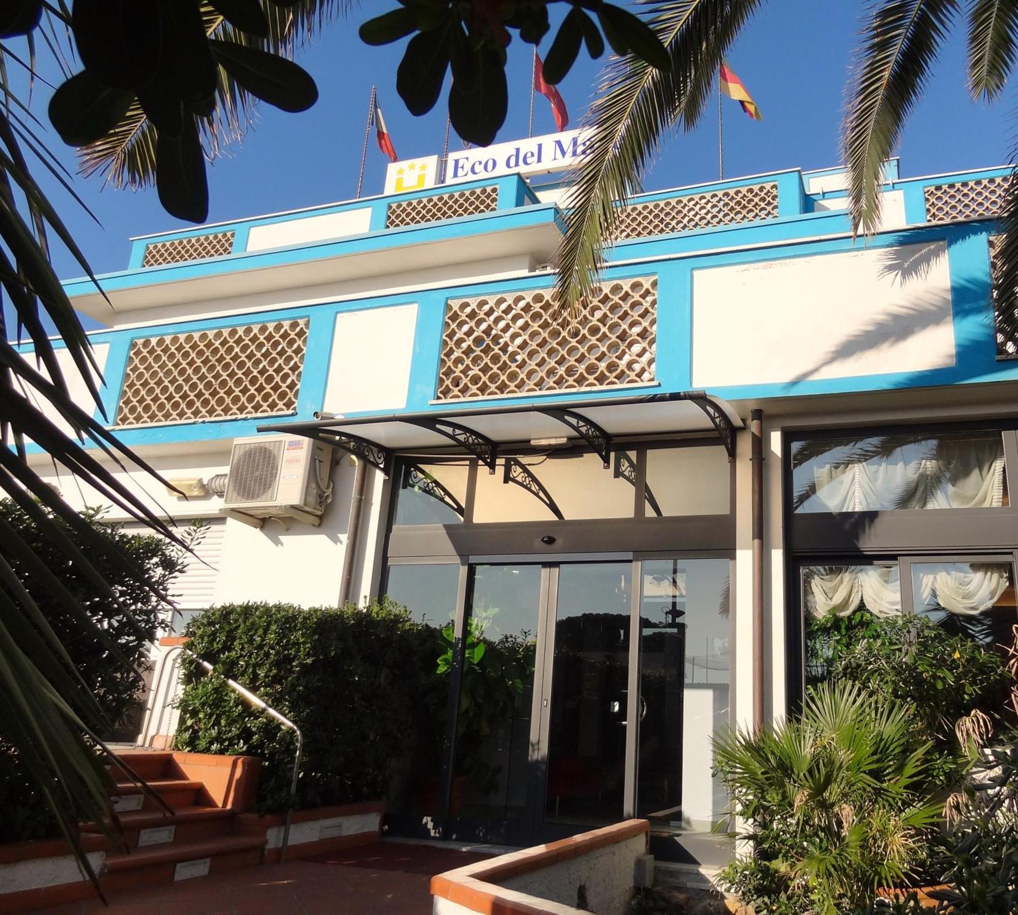Hotel Eco Del Mare Marina di Massa Exterior photo